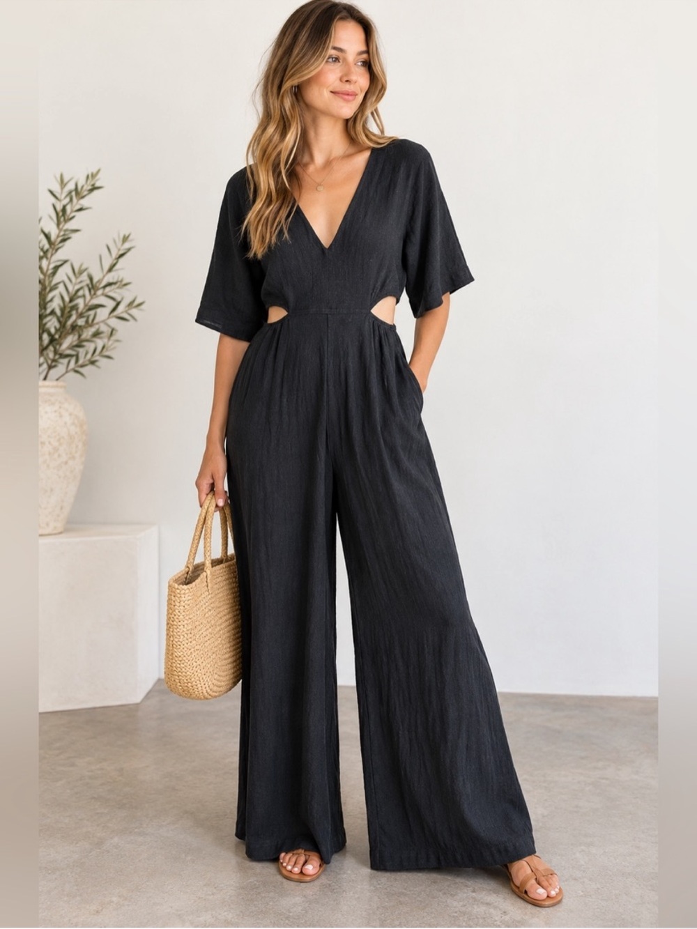 Free People FP Beach NWT Linen Blend Jumpsuit XS Black Open Back Cutout Wide Leg